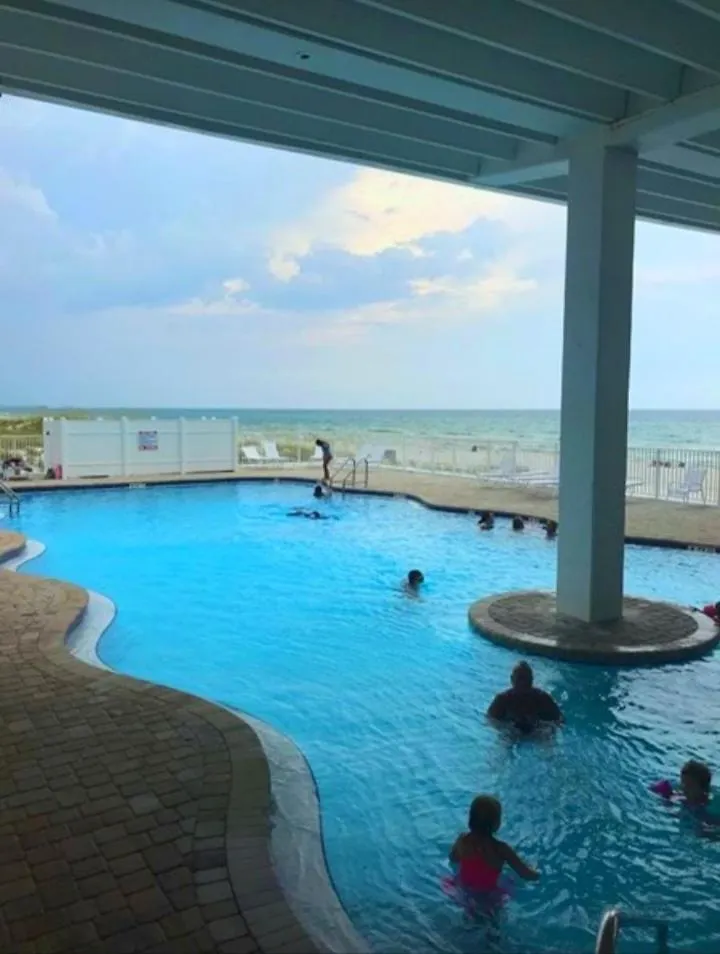 Couples Getaway, Honeymoon Sweet, Perfectly Cozy Beach Front Condo With Kitchen, Pool, Free Parking,Check-In At Door 巴拿马城 0*,