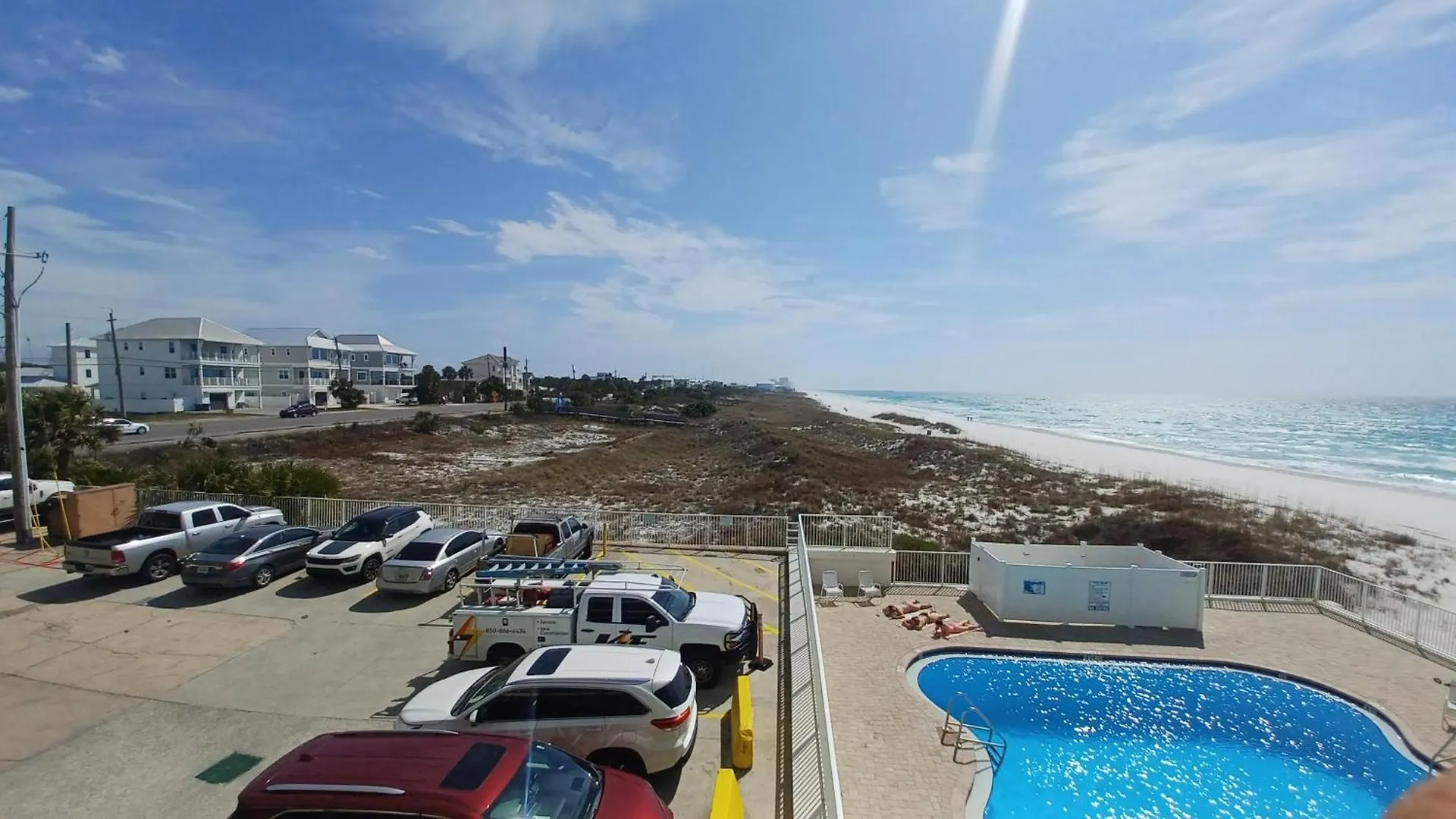 公寓式酒店 Couples Getaway, Honeymoon Sweet, Perfectly Cozy Beach Front Condo With Kitchen, Pool, Free Parking,Check-In At Door 巴拿马城
