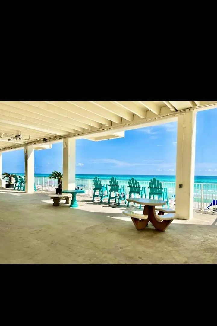 Aparthotel Couples Getaway, Honeymoon Sweet, Perfectly Cozy Beach Front Condo With Kitchen, Pool, Free Parking,Check-In At Door Panama Stadt