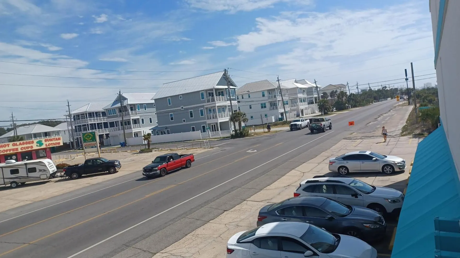 Aparthotel Couples Getaway, Honeymoon Sweet, Perfectly Cozy Beach Front Condo With Kitchen, Pool, Free Parking,Check-In At Door Panama Stadt USA