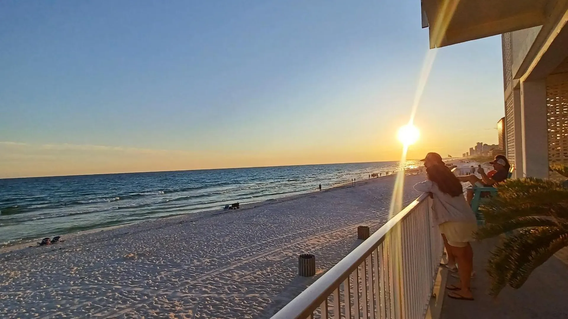 Ξενοδοχείο με διαμερίσματα Couples Getaway, Honeymoon Sweet, Perfectly Cozy Beach Front Condo With Kitchen, Pool, Free Parking,Check-In At Door Panama City Beach