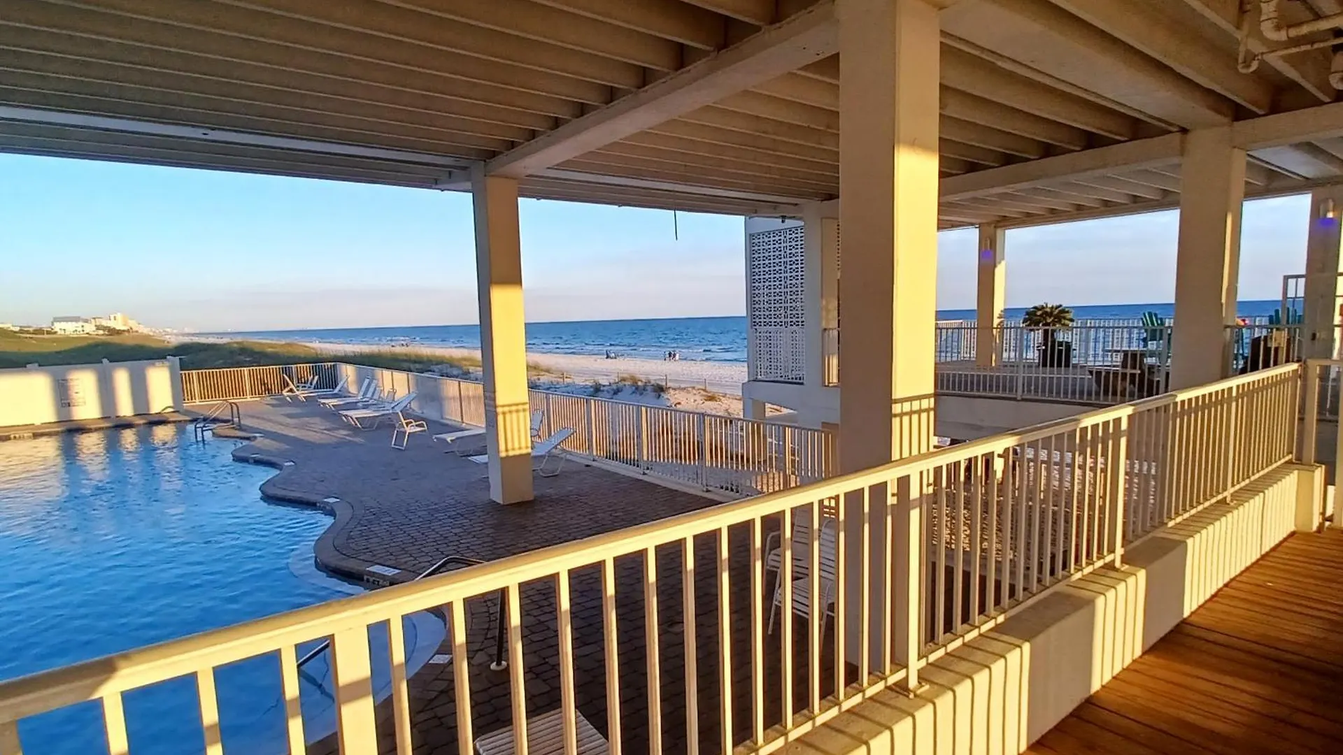 Couples Getaway, Honeymoon Sweet, Perfectly Cozy Beach Front Condo With Kitchen, Pool, Free Parking,Check-In At Door Panama Stadt 0*,